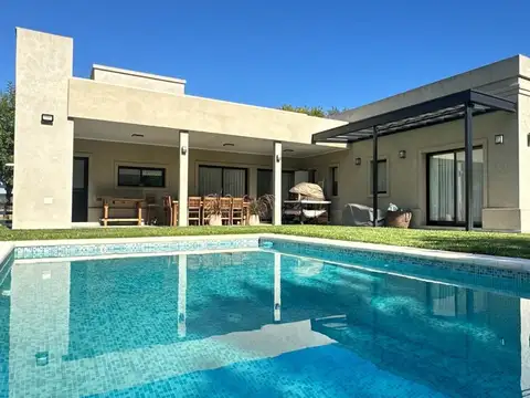 venta de casa en Valdevez Tristan Suarez Apto Cred