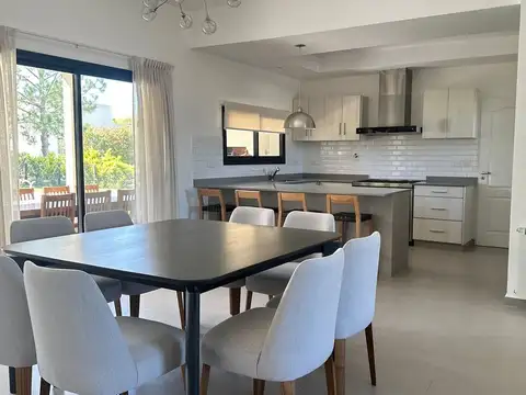 venta de casa en Valdevez Tristan Suarez Apto Cred