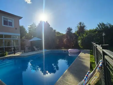 VENTA CASA 5 AMB SAN PATRICIO FRANCISCO ALVAREZ