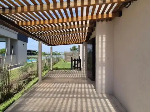 Casa en Alquiler de 5 dormitorios