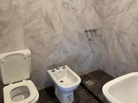 Departamento 3 ambientes con 2 baños