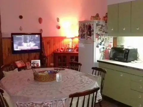 Chalet En Venta 4 Ambientes en Haedo Norte