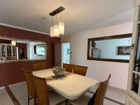 Venta Casa 3 Dorm Calle Yrigoyen Cipolletti