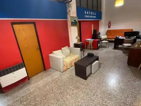 Local en Venta en Bernal Oeste, USD 120.000