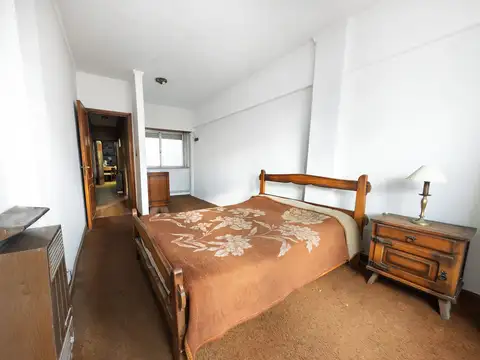 VENTA DEPARTAMENTO 4 AMBIENTES LA PERLA