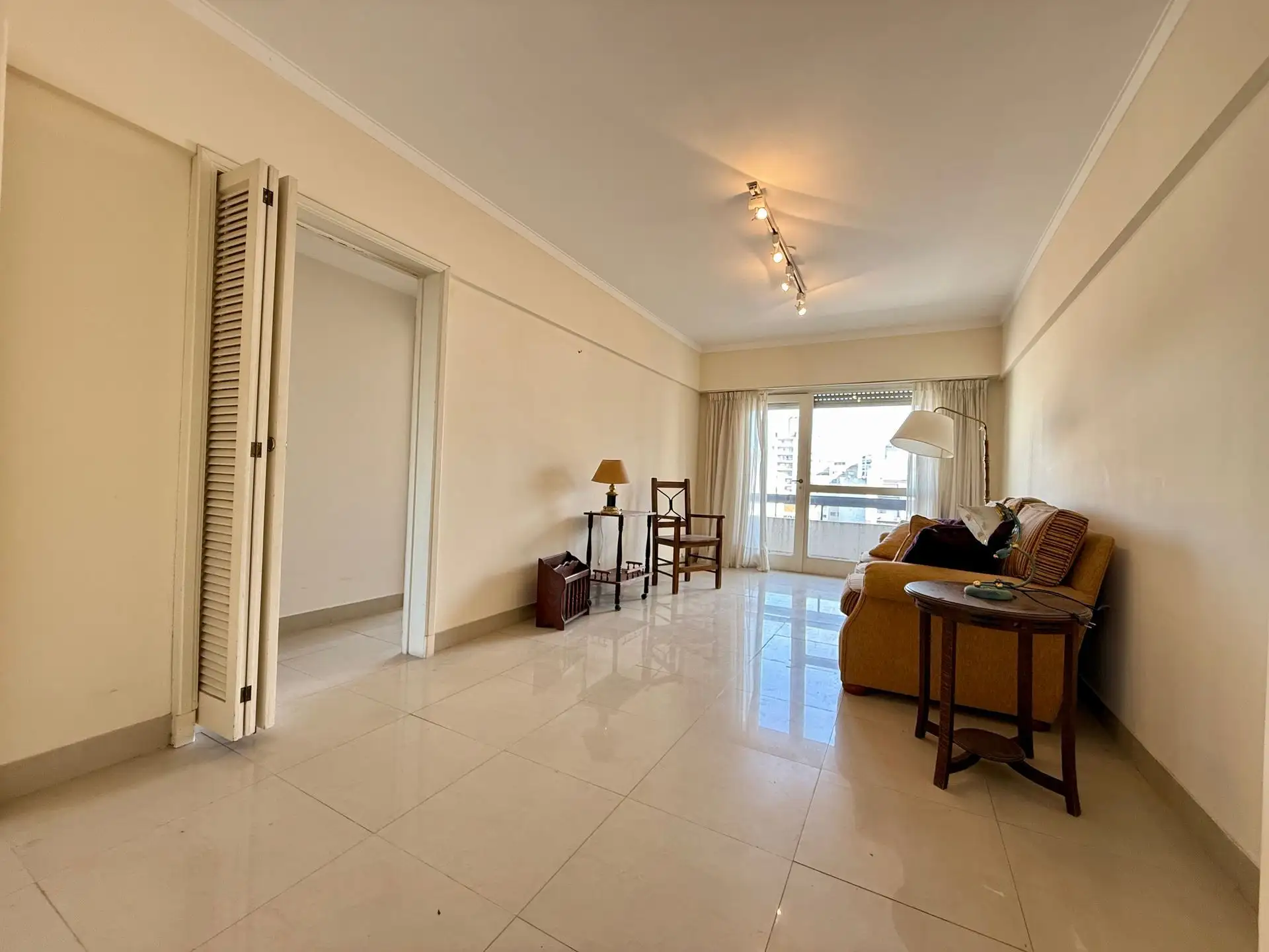 Venta Depto 3 amb balcón corrido Plaza Mitre