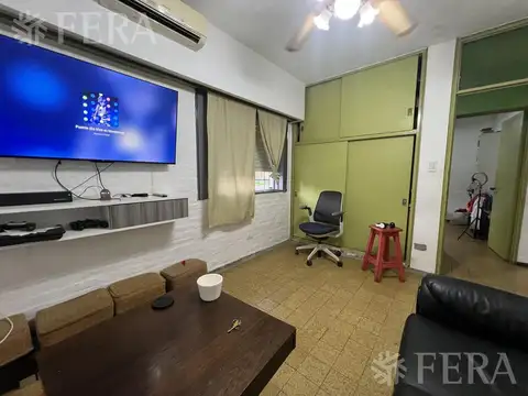 Venta de Casa 4 ambientes en Bernal Este