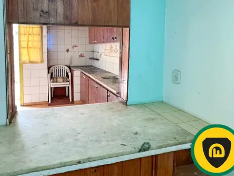 Casa 5 ambientes con 2 baños