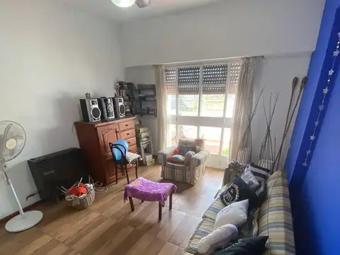 Depto Tipo Casa en Venta de 3 ambientes