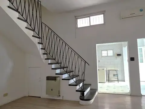 Depto Tipo Casa en Venta de 3 dormitorios