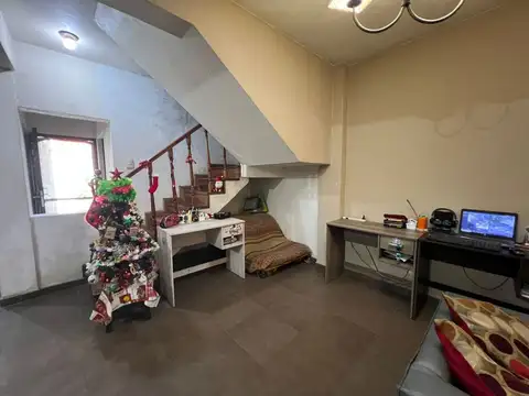 Mariano Acosta 1200