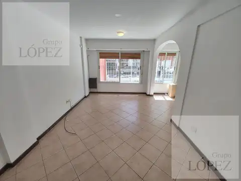 Alquiler Depto 3 ambientes en Olivos, c/guardacoche SUM y parrilla