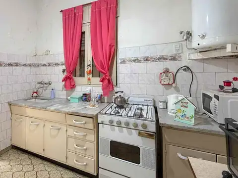 VENTA CASA 5AMB TEMPERLEY