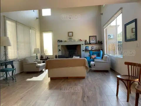 Casa en Venta en Dique Luján, USD 410.000