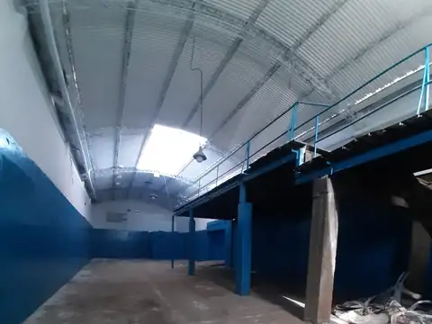 Corrientes 3565, Galpón en Alquiler