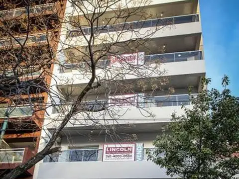 Carlos Antonio Lopez al 3300