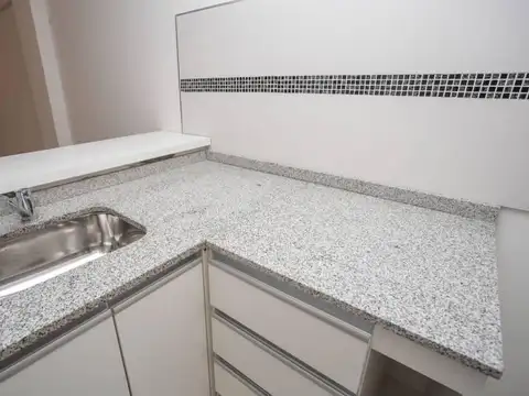 Carlos Antonio Lopez al 3300