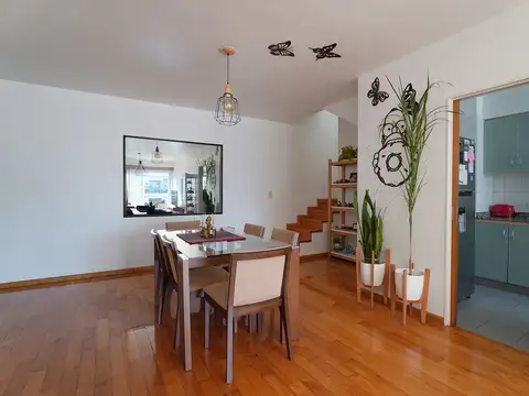 Departamento 4 ambientes con 3 baños