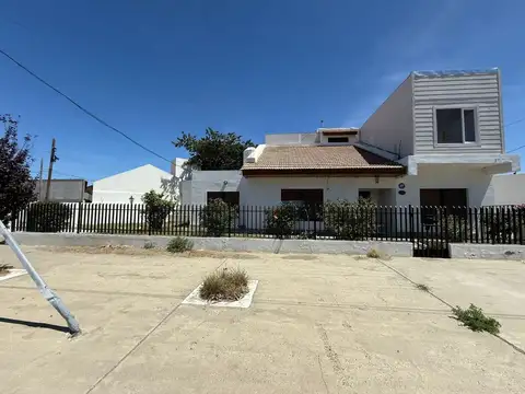 Ramón de Omar Reina 700
