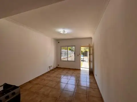 Casa en Alquiler en Bella Vista, $ 1.200.000