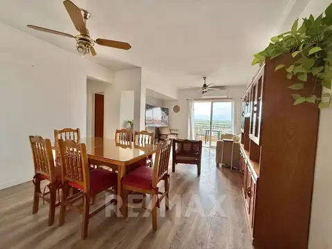 Departamento 4 ambientes con 2 baños