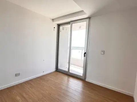 Departamento en Alquiler con 2 cocheras