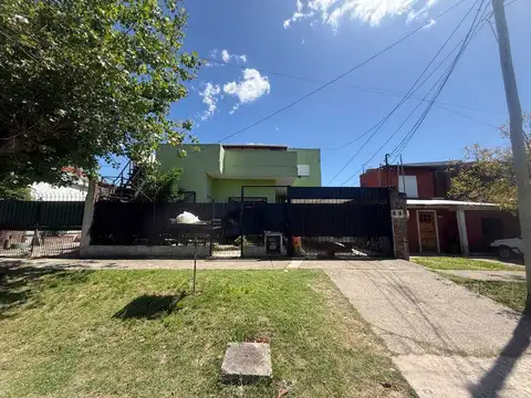 VENTA CASA SEIS AMBIENTES WILDE JARDIN