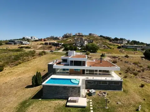 Ceferino Namuncura 100