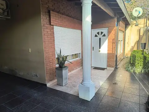 Casa en Venta en Moreno, USD 85.000