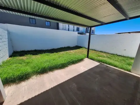 Casa en Alquiler en Manantiales, $ 760.000