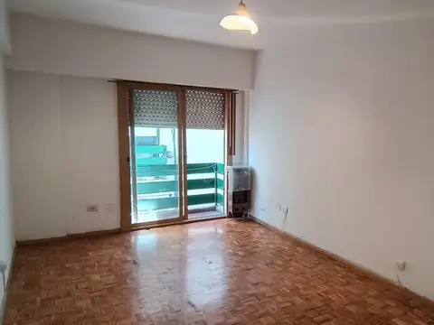 Blanco Encalada 5200, Piso 6