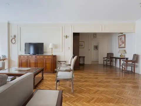 Departamento en Venta de 5 ambientes
