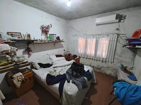 Casa 3 ambientes con 2 baños