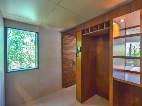 Depto Tipo Casa en Venta con 1 cocheras
