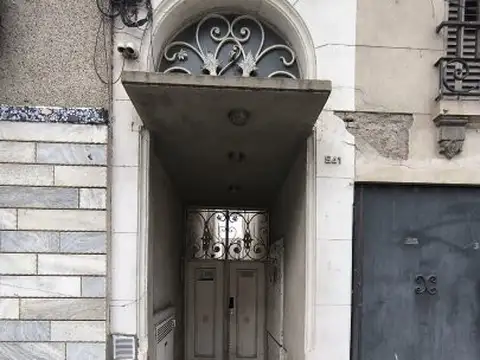 Departamento 1 dormitorio en venta Crespo al 500