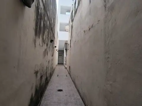 Crespo 541 , Piso 1