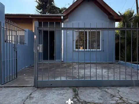 CASA 2 AMBIENTES EN VENTA, PUEBLO LOS CARDALES