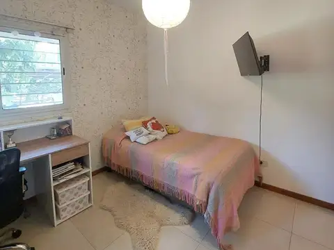 Depto de 2 dormitorios en alquiler temporario en Fisherton!