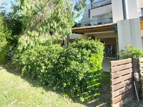 Depto de 2 dormitorios en Venta en Fisherton!