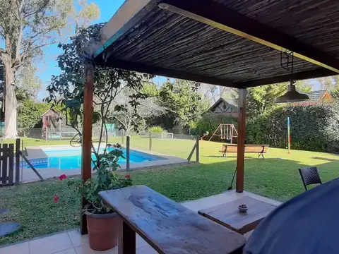 Casa en Venta en Los Berros, USD 460.000
