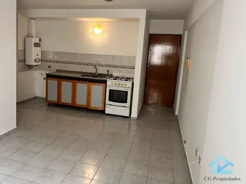 DEPARTAMENTO EN ALBERDI COLON CASI ARTURO ORGAZ
