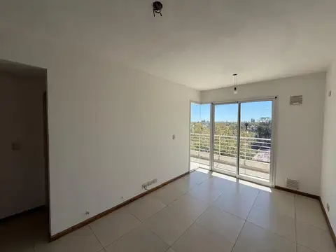 Departamento en Alquiler en Echesortu, $ 520.000