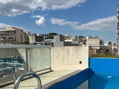 Dúplex con terraza propia y vista abierta en pleno Palermo Hollywood