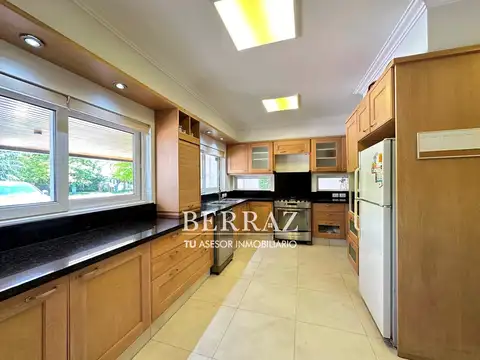 Casa en Venta al Oeste