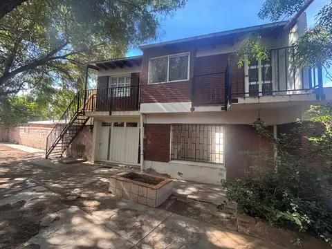 Casa en Venta en El Resguardo, Las Heras