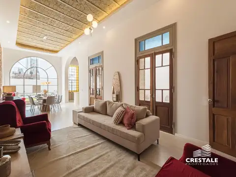 Casa 6 ambientes con 3 baños