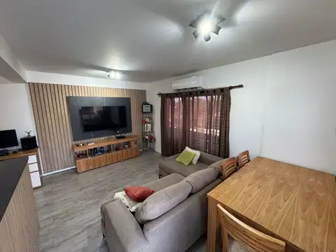 DEPARTAMENTO 3 AMBIENTES EN VENTA CON COCHERA