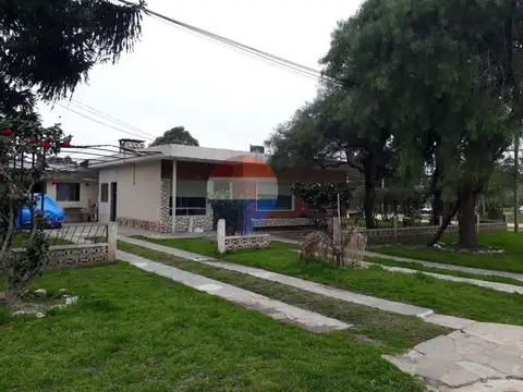VENTA CASA GRAN TERRENO ESQUINA, ATLÁNTIDA 