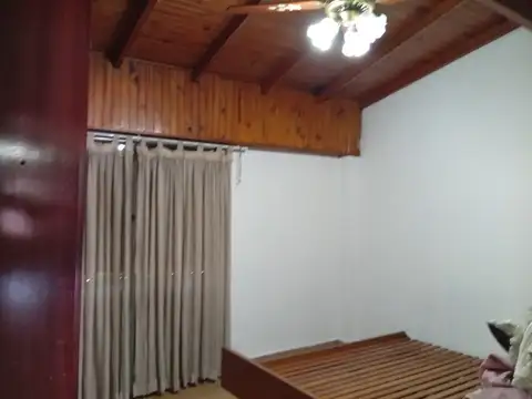 Depto Tipo Casa 4 ambientes con 1 baño