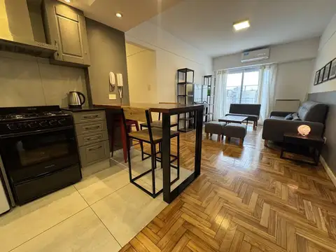 Golden Edge-Diseño, Luz y Comodidad en Cada Espacio